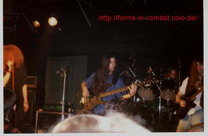 Forms In Combat beim ersten dokumentierten Auftritt 1993 im Alten Schlachthof